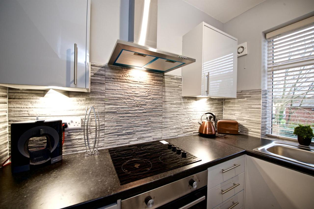 Beautiful Cozy Home With Free Parking Manchester Dış mekan fotoğraf