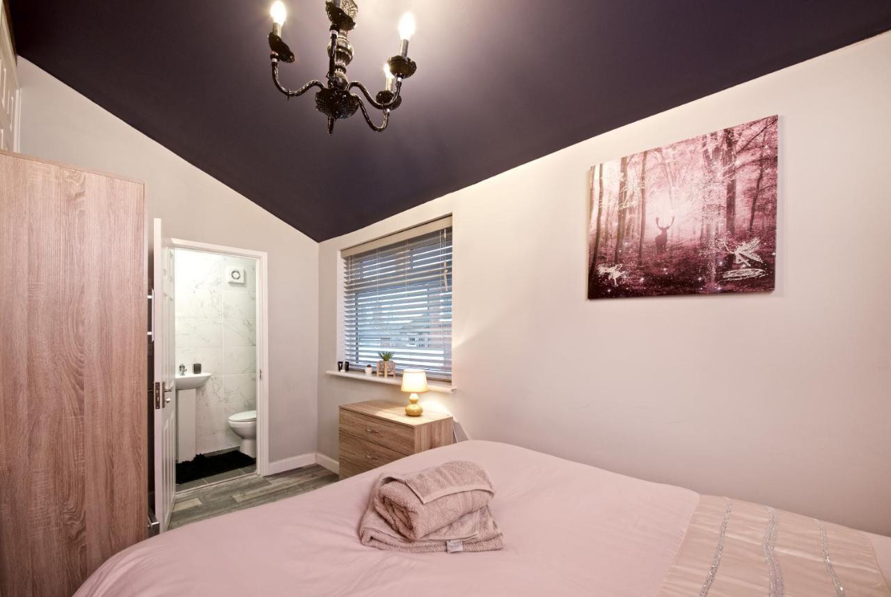Beautiful Cozy Home With Free Parking Manchester Dış mekan fotoğraf